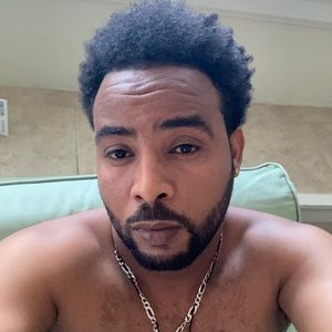 Meet your Posher, Abel